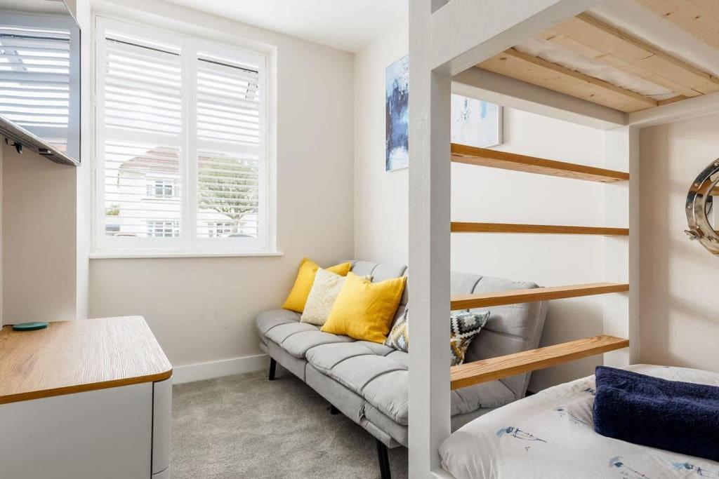 Modern 2 Bed, Cliff Top & Parking, F6 Bournemouth Eksteriør billede
